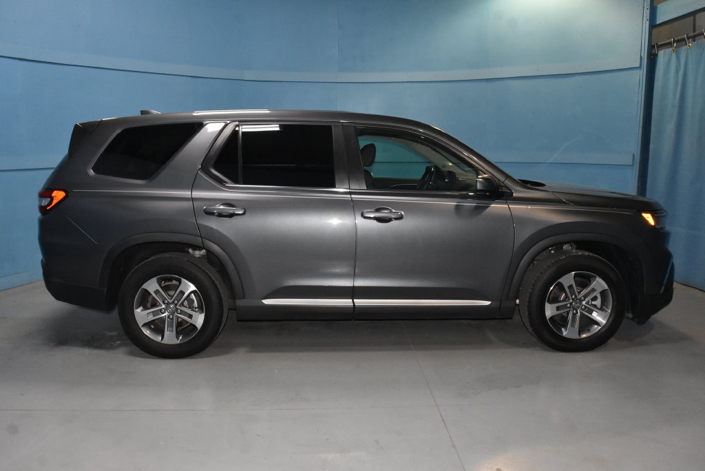 Certified 2025 Honda Pilot EX-L image 26