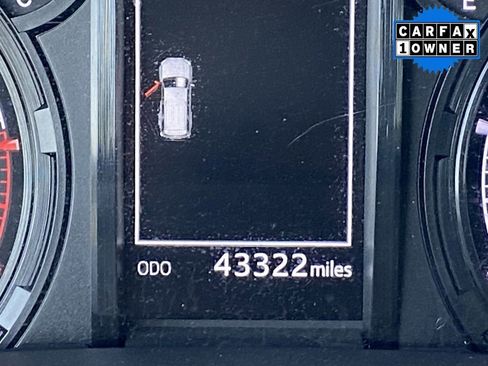 Certified 2023 Toyota 4Runner SR5 Premium w/ Moonroof Package image 35