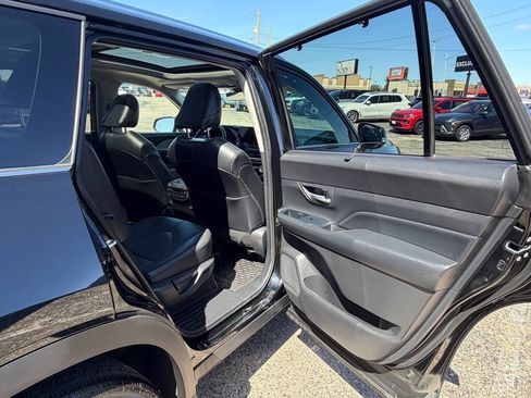 Used 2024 Toyota Grand Highlander AWD image 50
