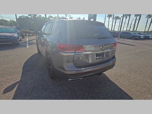 Used 2022 Volkswagen Atlas SE image 26