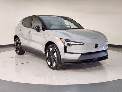 New 2026 Volvo EX30 Ultra w/ Protection Package Premier AWD/4WD image 7