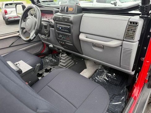 Used 1998 Jeep Wrangler Sport AWD/4WD image 10