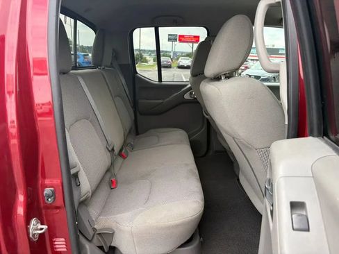 Used 2019 Nissan Frontier SV AWD/4WD image 14