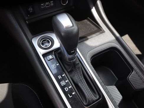 Used 2024 Nissan Sentra SV FWD image 21