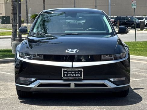 Used 2024 Hyundai Ioniq 5 SEL RWD image 9