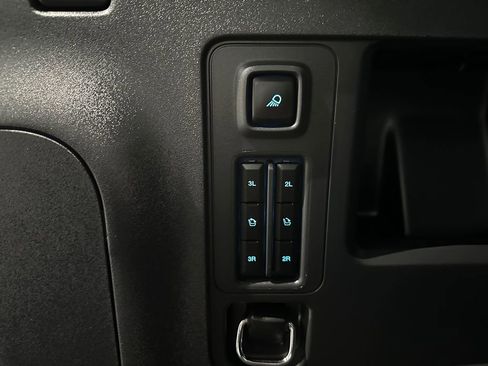 Used 2025 Ford Expedition Max Platinum w/ Stealth Performance Package AWD/4WD image 39