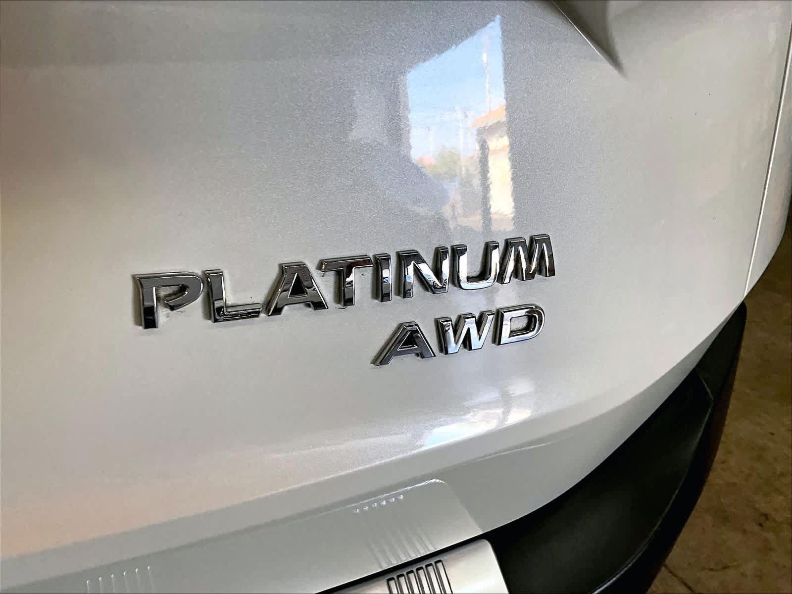 Used 2023 Nissan Rogue Platinum w/ Platinum Premium Package AWD/4WD image 11