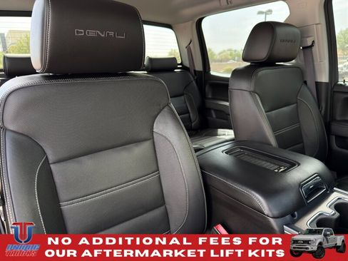 Used 2016 GMC Sierra 2500 Denali w/ Duramax Plus Package AWD/4WD image 28