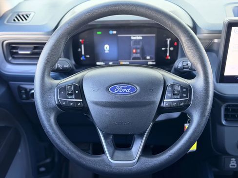 Used 2025 Ford Maverick XL image 17