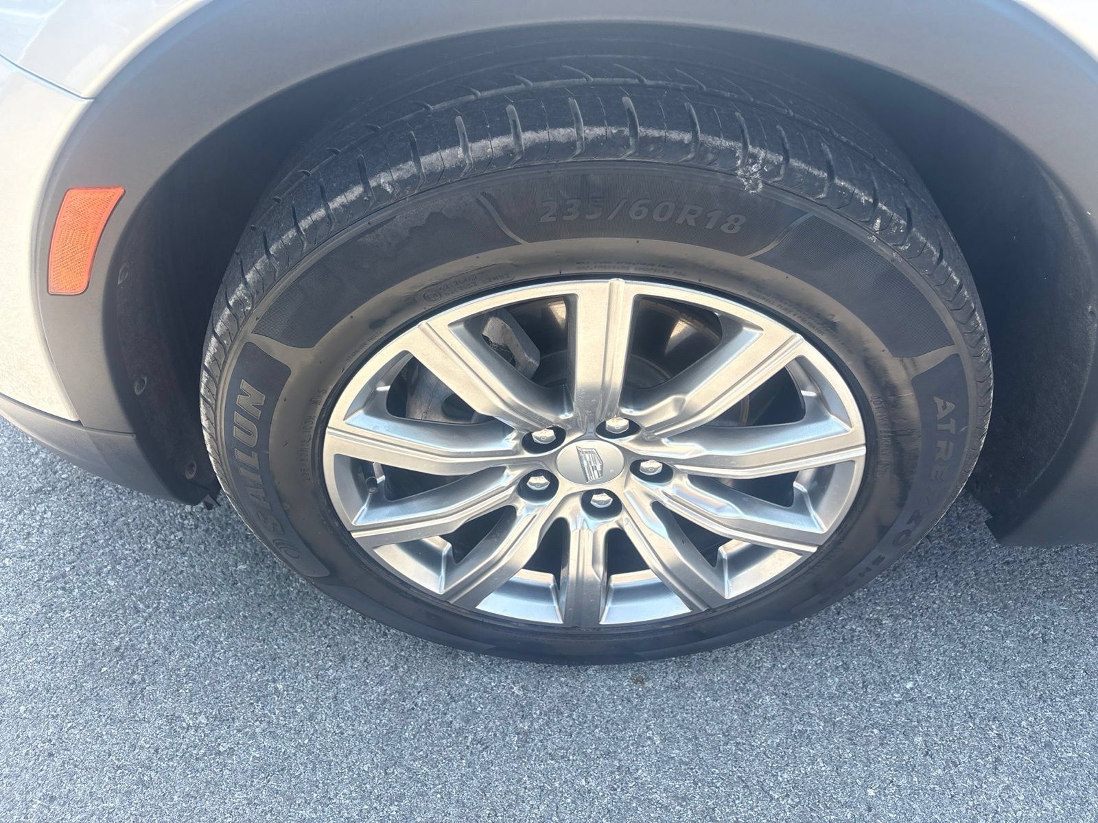 Used 2020 Cadillac XT4 Premium Luxury AWD/4WD image 10