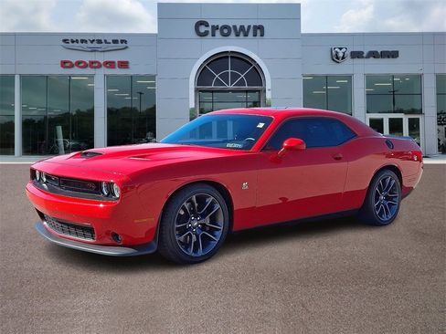 Used 2023 Dodge Challenger R/T Scat Pack image 3