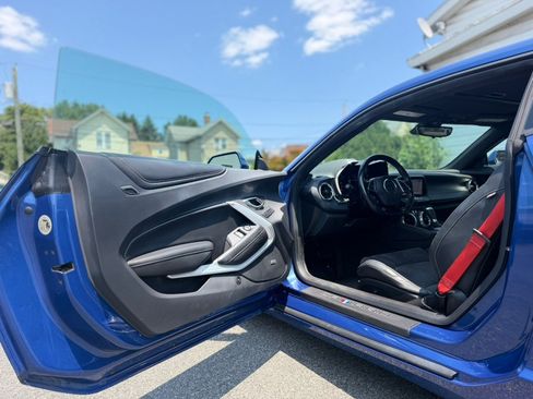 Used 2023 Chevrolet Camaro LT RWD image 22
