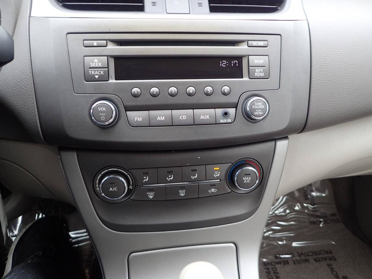 Used 2013 Nissan Sentra SV FWD image 18