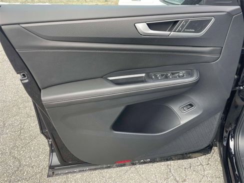 New 2026 Volkswagen Atlas Cross Sport SEL Premium R-Line image 15