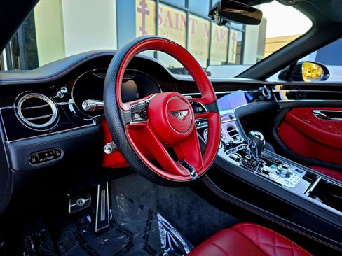 Used 2020 Bentley Continental GT w/ First Edition Specification image 28