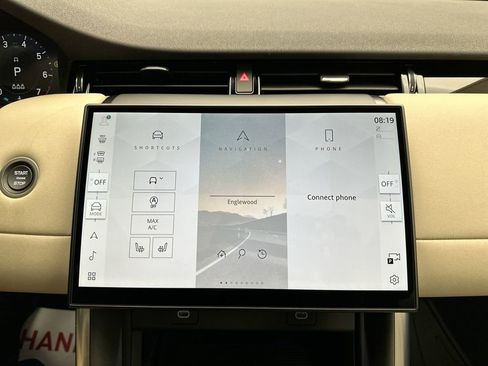 Used 2025 Land Rover Discovery Sport S image 11