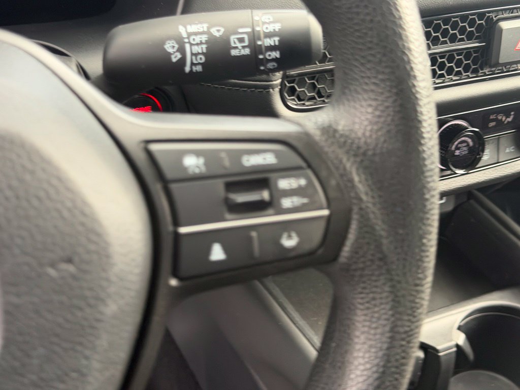 Used 2024 Honda HR-V LX image 25