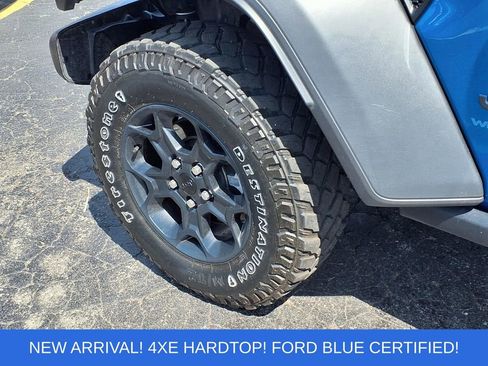 Used 2023 Jeep Wrangler Unlimited AWD/4WD image 27