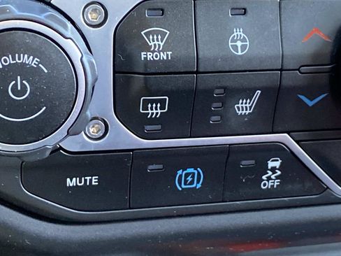 Certified 2023 Jeep Wrangler Unlimited Rubicon 4xe AWD/4WD image 36
