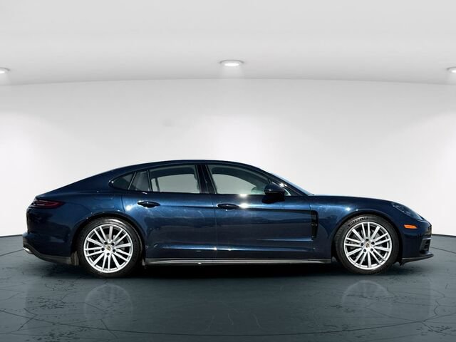 Used 2018 Porsche Panamera 4S AWD/4WD image 7