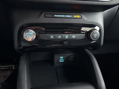 Certified 2023 Ford Escape ST-Line w/ Tech Pack #1 image 31