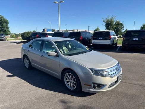 Used 2010 Ford Fusion SEL FWD image 1