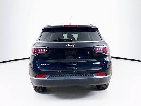 Used 2022 Jeep Compass Latitude AWD/4WD image 29