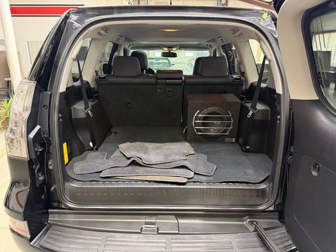 Used 2014 Lexus GX 460 AWD/4WD image 9