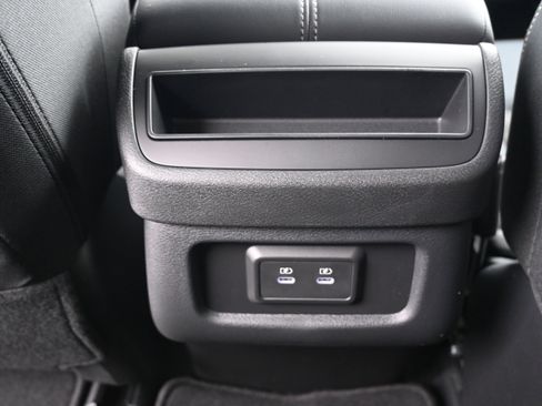 New 2026 Nissan Pathfinder SV image 16