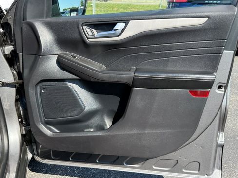 Certified 2021 Ford Escape SEL AWD/4WD image 21
