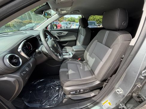 Used 2026 Chevrolet Blazer LT FWD image 27