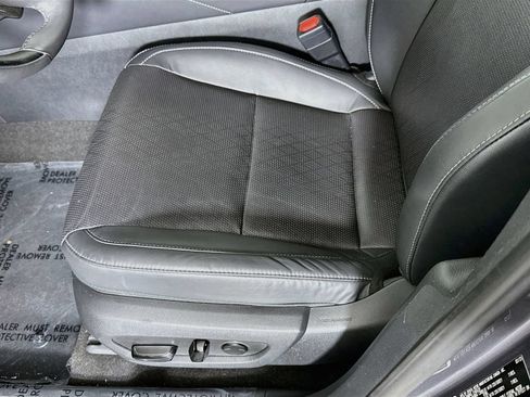 Used 2023 Lexus RX 350 Premium Plus w/ Cold Area Package FWD image 25
