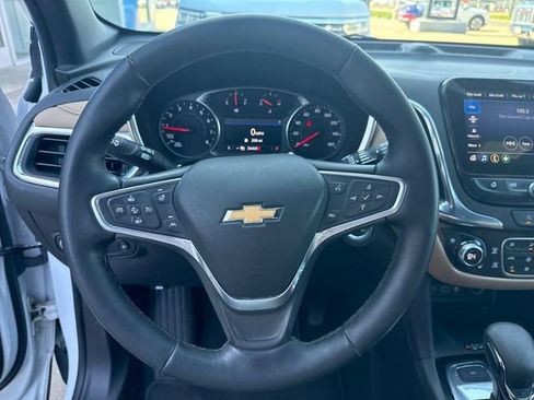 Used 2023 Chevrolet Equinox Premier AWD/4WD image 17