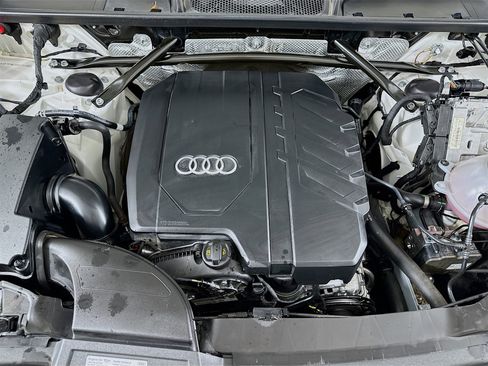 Used 2021 Audi Q5 2.0T Premium Plus w/ Premium Plus Package image 32