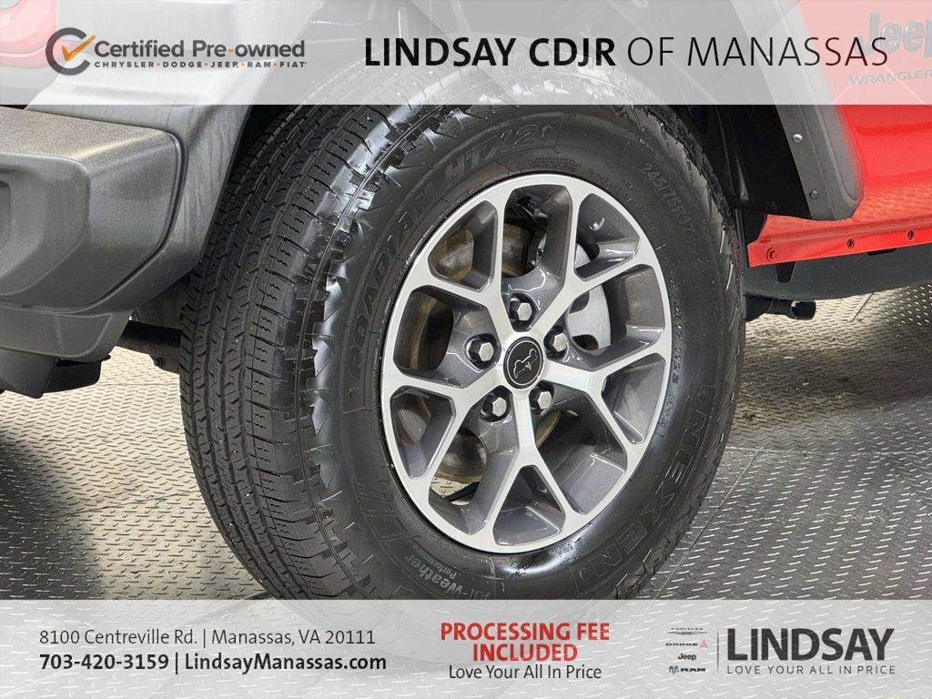 Used 2025 Jeep Wrangler Unlimited Sport AWD/4WD image 11