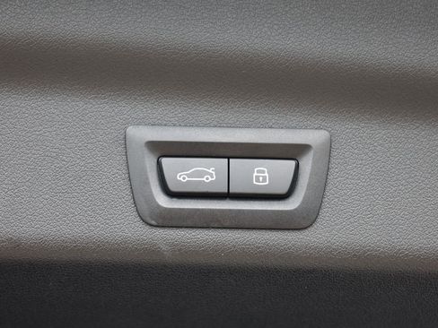 Used 2025 BMW X1 xDrive28i AWD/4WD image 9