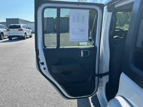 Used 2021 Jeep Wrangler Unlimited Sahara w/ Uconnect 4C Nav & Sound Group image 37