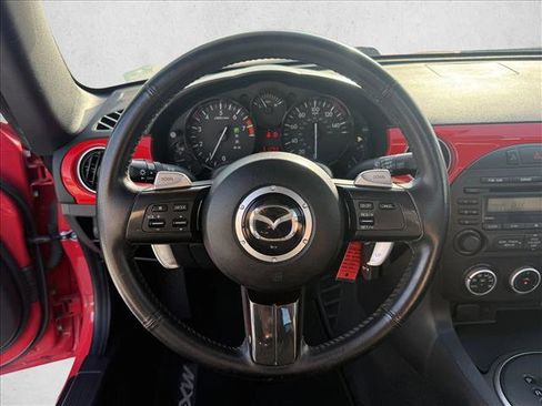 Used 2014 MAZDA MX-5 Miata Club image 14