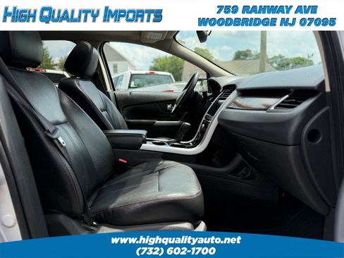 Used 2014 Ford Edge Limited w/ Equipment Group 301A AWD/4WD image 24