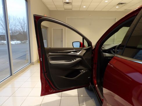 Used 2023 Buick Enclave Premium w/ Trailering Package, 5000 lbs. image 9