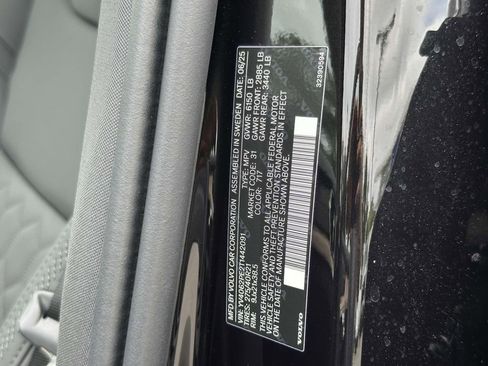 New 2026 Volvo XC90 B6 Plus w/ Protection Package Premier image 27