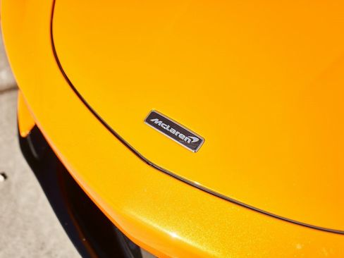 Used 2023 McLaren GT image 7