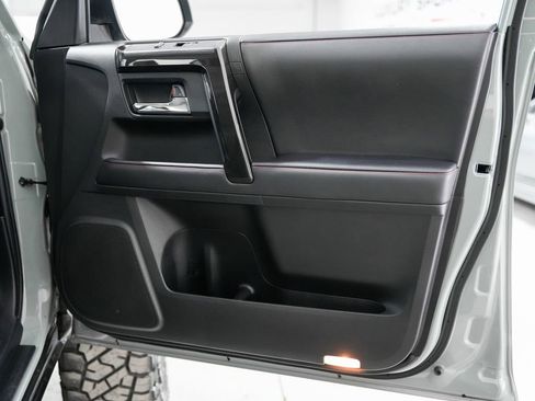 Used 2021 Toyota 4Runner TRD Pro AWD/4WD image 32