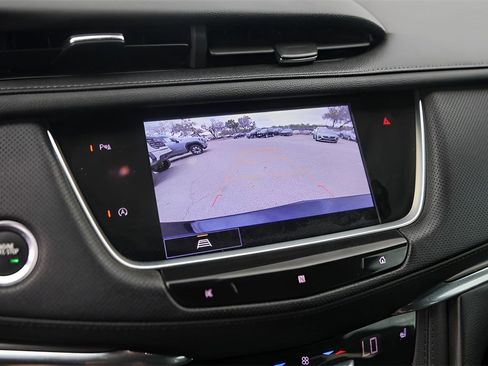 Used 2021 Cadillac XT5 Luxury image 17