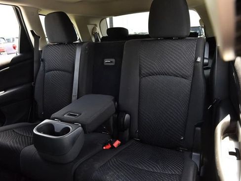 Used 2018 Dodge Journey SE w/ Blacktop Package FWD image 18