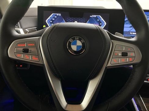 Used 2025 BMW X7 xDrive40i w/ Premium Package AWD/4WD image 44