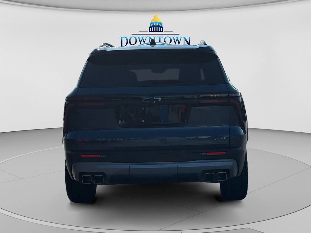 Used 2026 Chevrolet Traverse Z71 w/ Driver Confidence Package AWD/4WD image 4