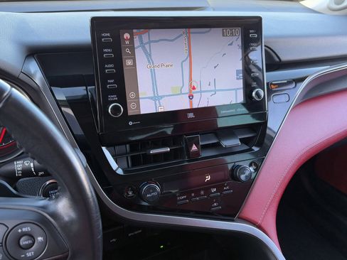 Used 2021 Toyota Camry XSE image 20