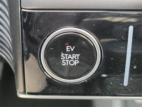 New 2026 Hyundai Ioniq 5 SEL image 23
