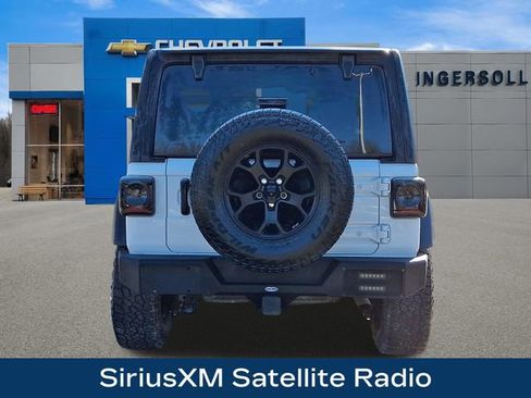 Used 2022 Jeep Wrangler Unlimited Sport image 7